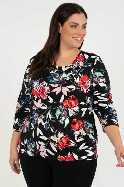roswear Women's Short Sleeve Paisley Shirts Casual Summer Floral Tops V  Neck Tunic Tops to Wear with Leggings Black Small at  Women's  Clothing store