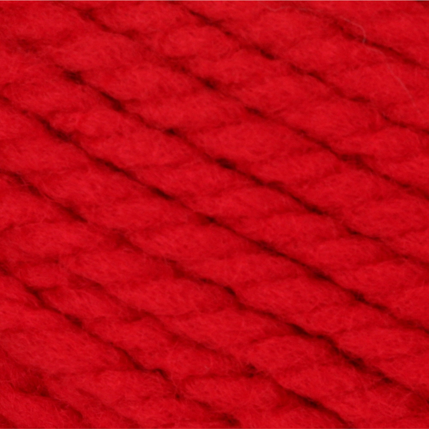 Bernat Softee Chunky - Yarn, berry red. Colour: red