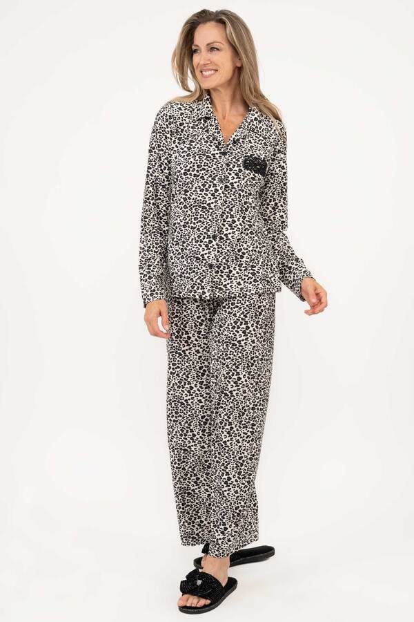 Charmour - Button-up PJ set with notch collar - Leopard