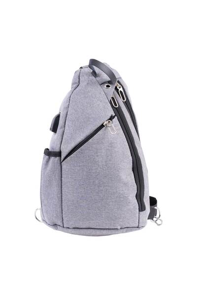 Sling bag, crossbody backpack with reversible shoulder strap - Light grey