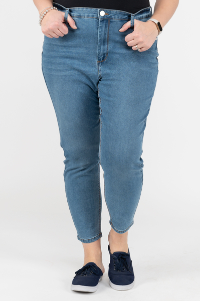 Suko Jeans Women’s Size 8 Blue Medium Wash Denim Cotton Jeans